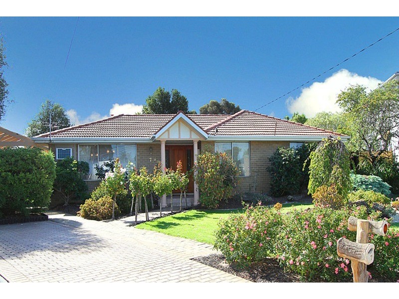 7 Kenton Place, Kealba VIC 3021