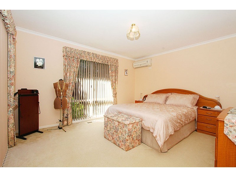 7 Kenton Place, Kealba VIC 3021