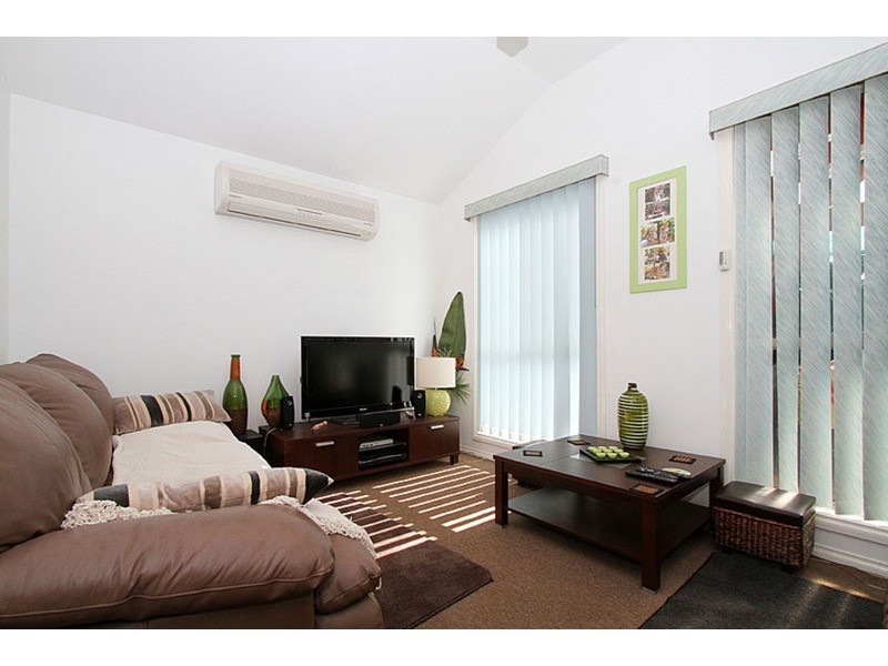 22 Dandarriga Way, Delahey VIC 3037