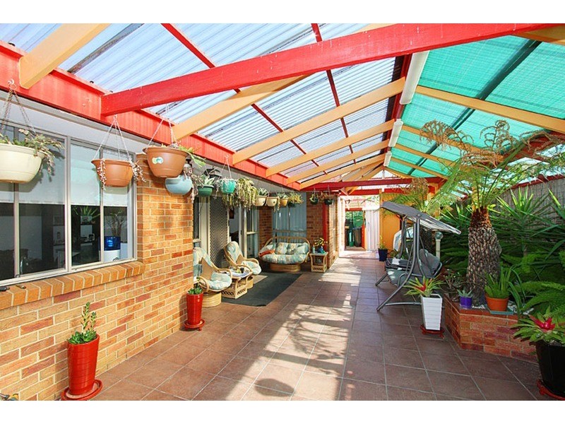 22 Dandarriga Way, Delahey VIC 3037