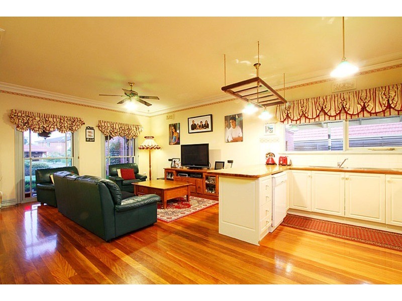 7 Chalotte Court, Taylors Lakes VIC 3038