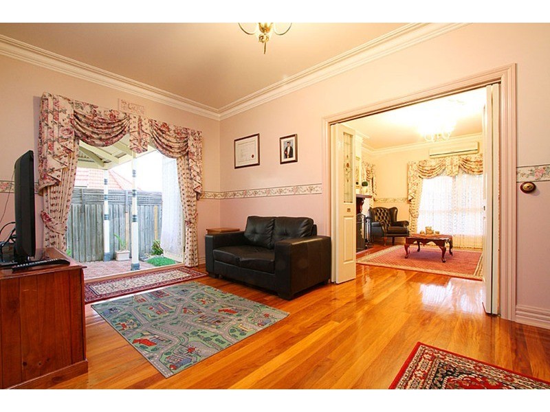 7 Chalotte Court, Taylors Lakes VIC 3038