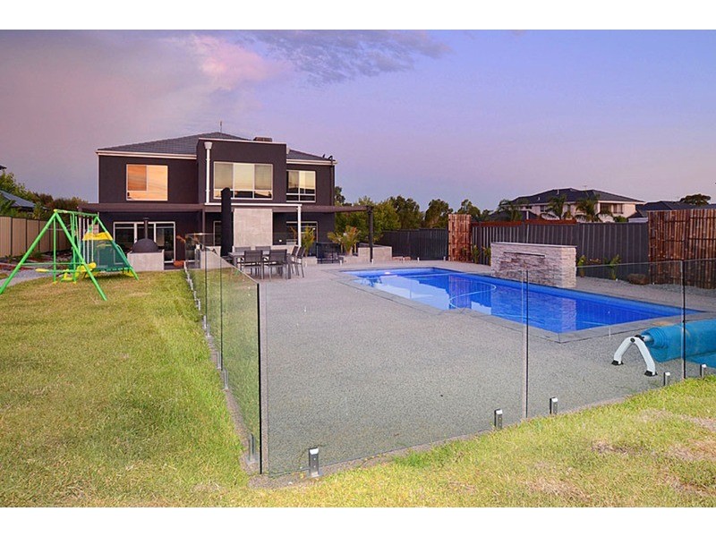 41 The Regency, Hillside VIC 3037