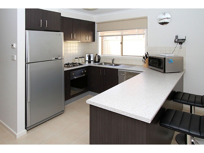 25 David Circuit, Hillside VIC 3037