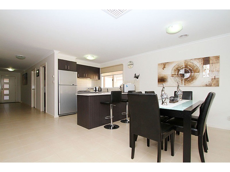 25 David Circuit, Hillside VIC 3037