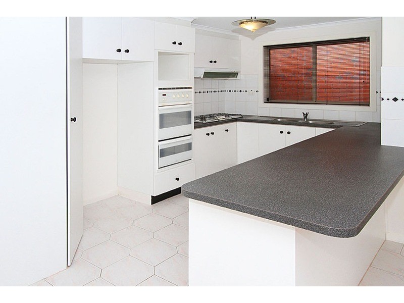 1/195 Copernicus Way, Keilor Downs VIC 3038