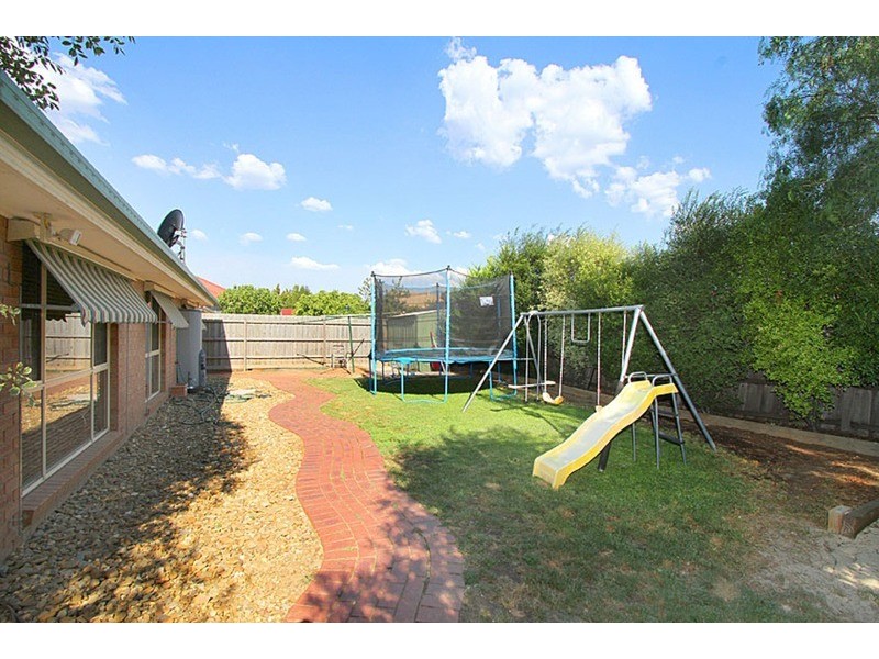 7 Kontek Way, Sydenham VIC 3037
