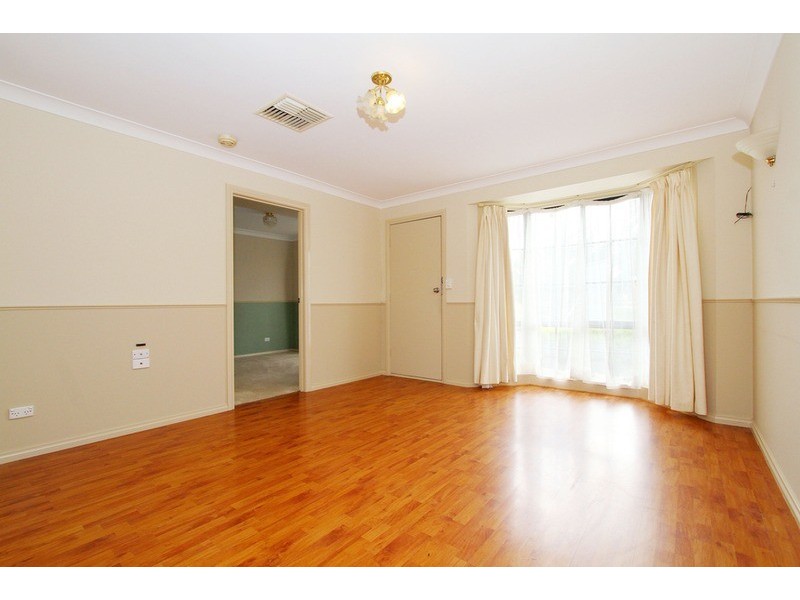 6 Franklin  Place, Delahey VIC 3037