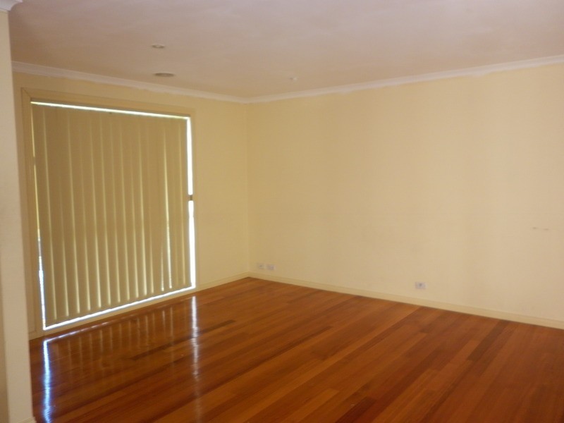 8a Borva Drive, Keilor East VIC 3033