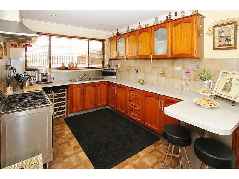 13 Boston Crescent, Keilor Downs VIC 3038