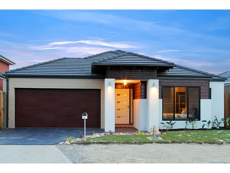 32 Peppermint Grove, Taylors Hill VIC 3037