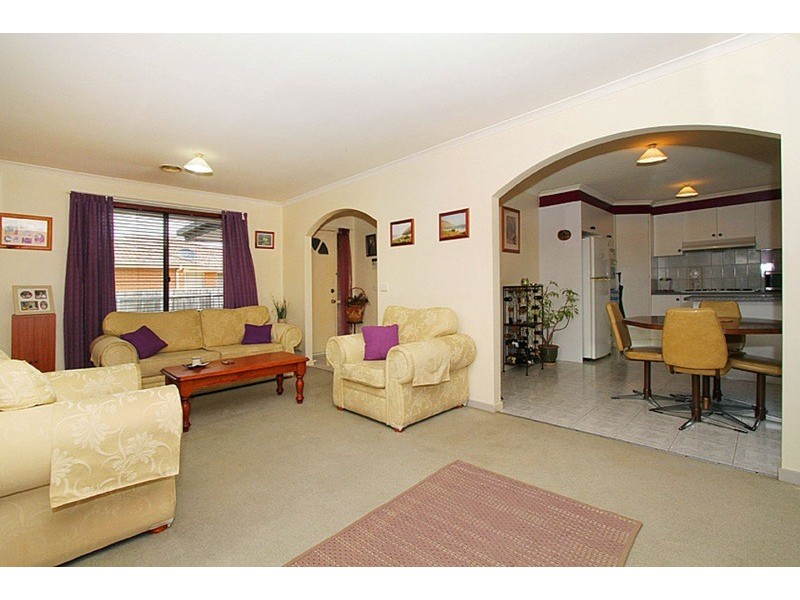 1/62 Dundee  Way, Sydenham VIC 3037