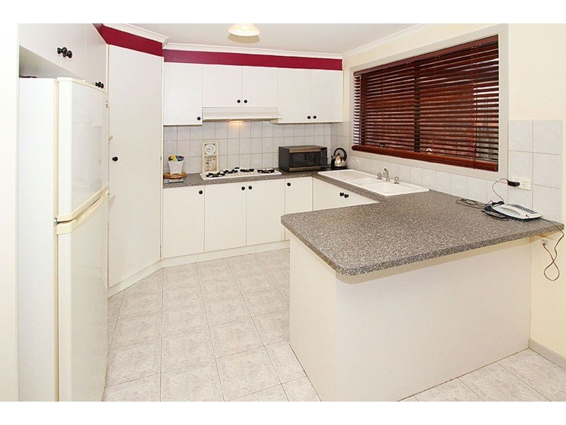 1/62 Dundee  Way, Sydenham VIC 3037