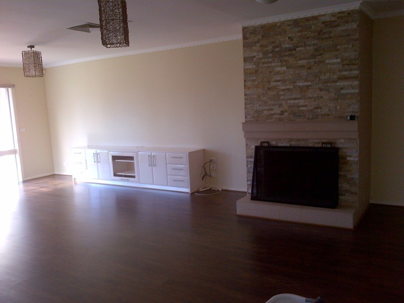 2 Courageous Way, Taylors Lakes VIC 3038