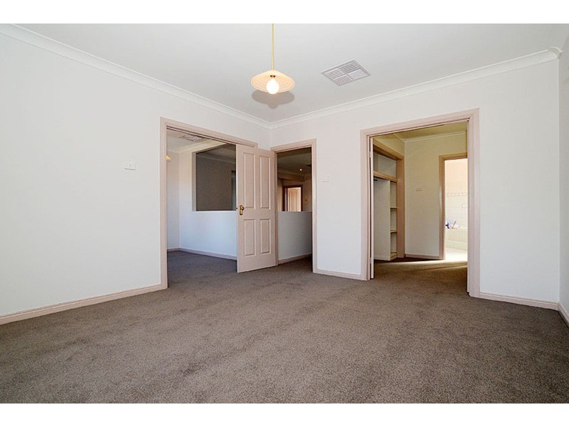 1 Delaney Court, Keilor VIC 3036