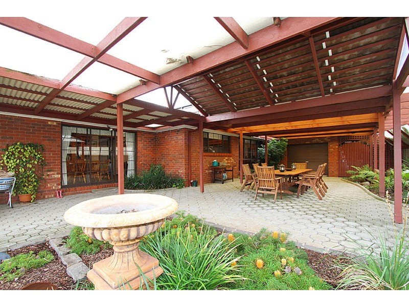 8 Swift Court, Keilor Downs VIC 3038