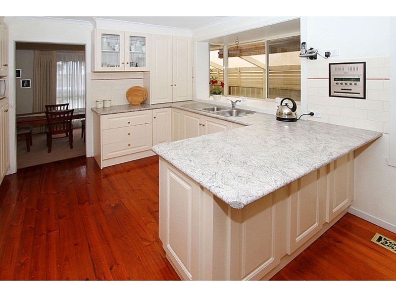 50 Carbine Way, Keilor Downs VIC 3038