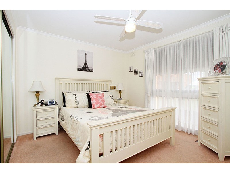 50 Carbine Way, Keilor Downs VIC 3038