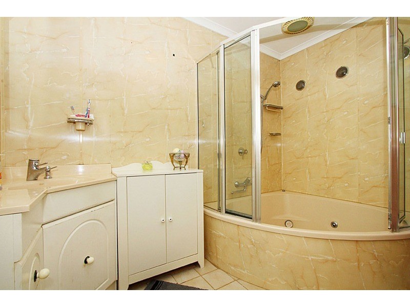 50 Carbine Way, Keilor Downs VIC 3038