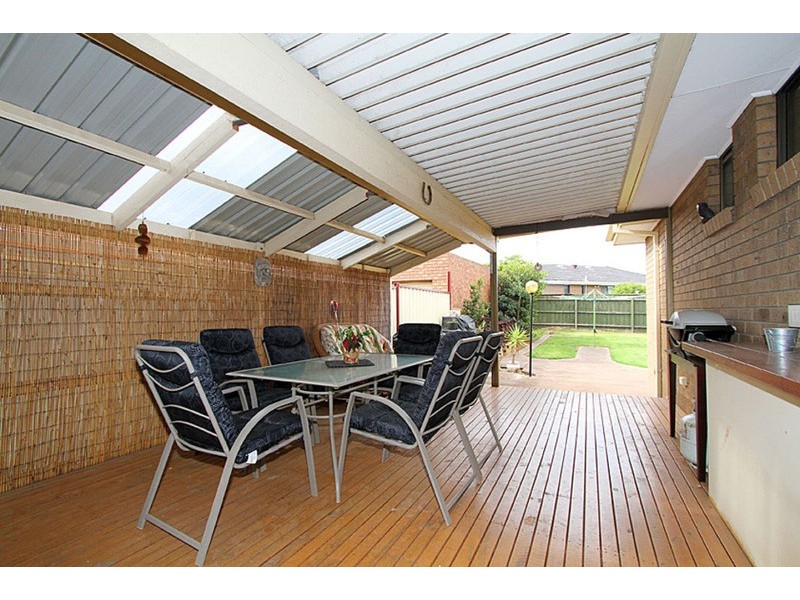 50 Carbine Way, Keilor Downs VIC 3038