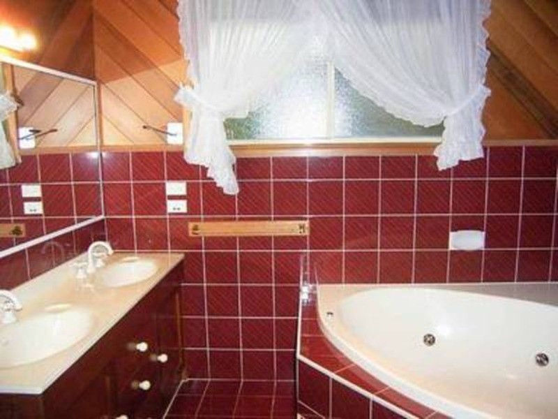 12 Parmelia Drive, Taylors Lakes VIC 3038