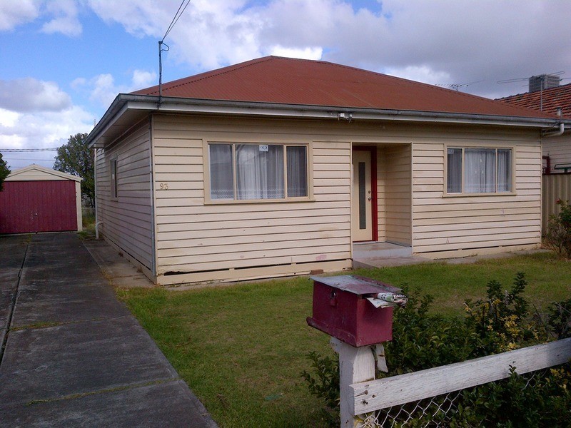 93 William Street, St Albans VIC 3021