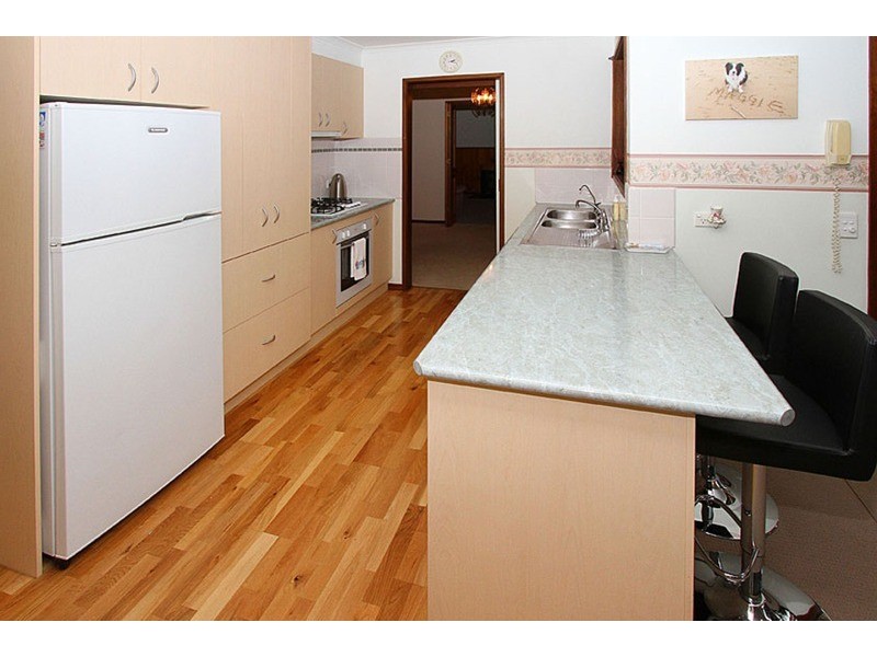 5 Hawea Court, Taylors Lakes VIC 3038