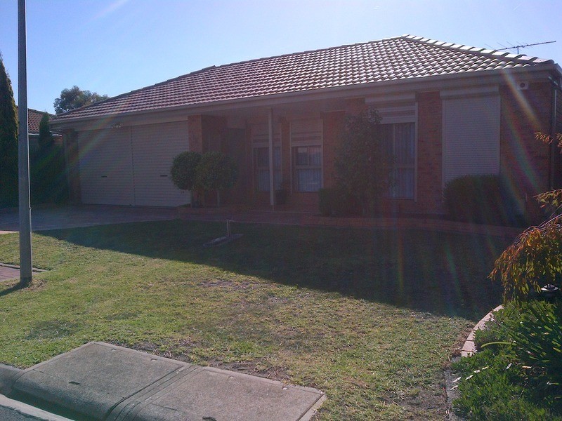 18 Cottrell Court, Delahey VIC 3037