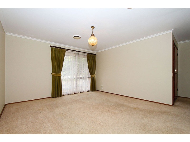 5 Cohuna Court, Taylors Lakes VIC 3038