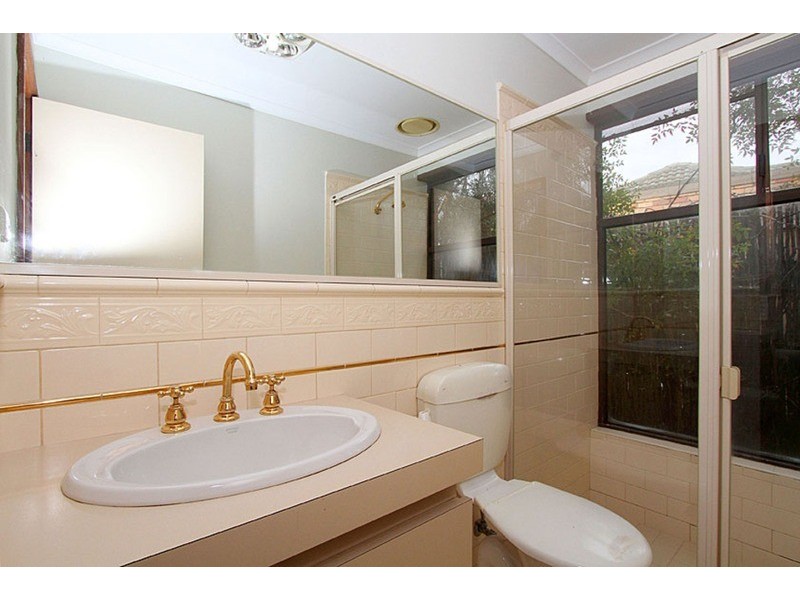 5 Cohuna Court, Taylors Lakes VIC 3038