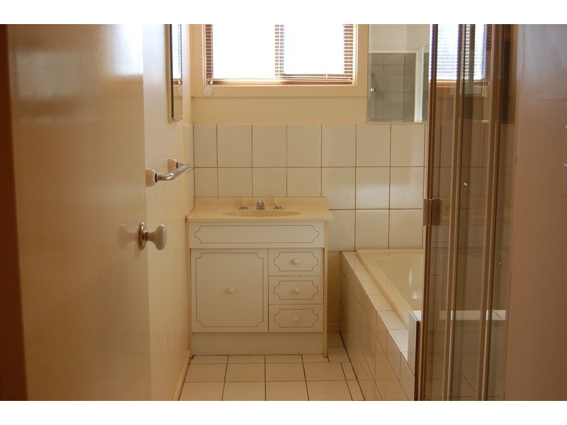 1/14 Yandina Road, Hoppers Crossing VIC 3029