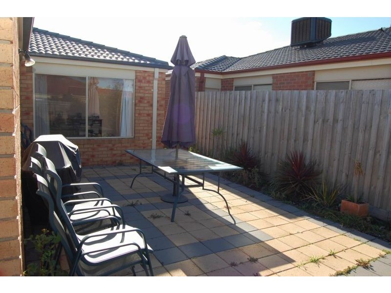 13 Abbington Drive, Truganina VIC 3029