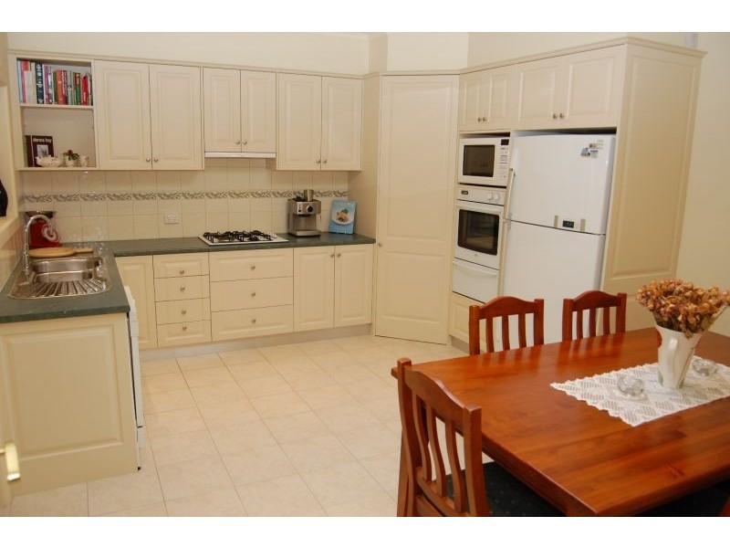 24 Geelong Road, Werribee VIC 3030