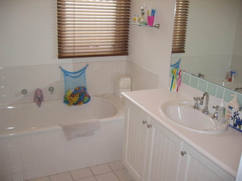 24 Giofches Crescent, Tarneit VIC 3029