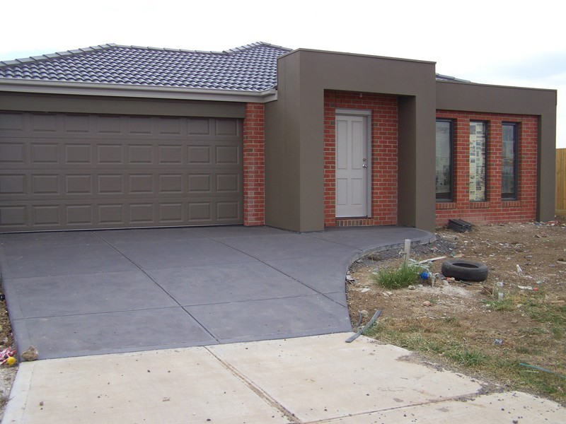 15 Shoveler Close, Truganina VIC 3029