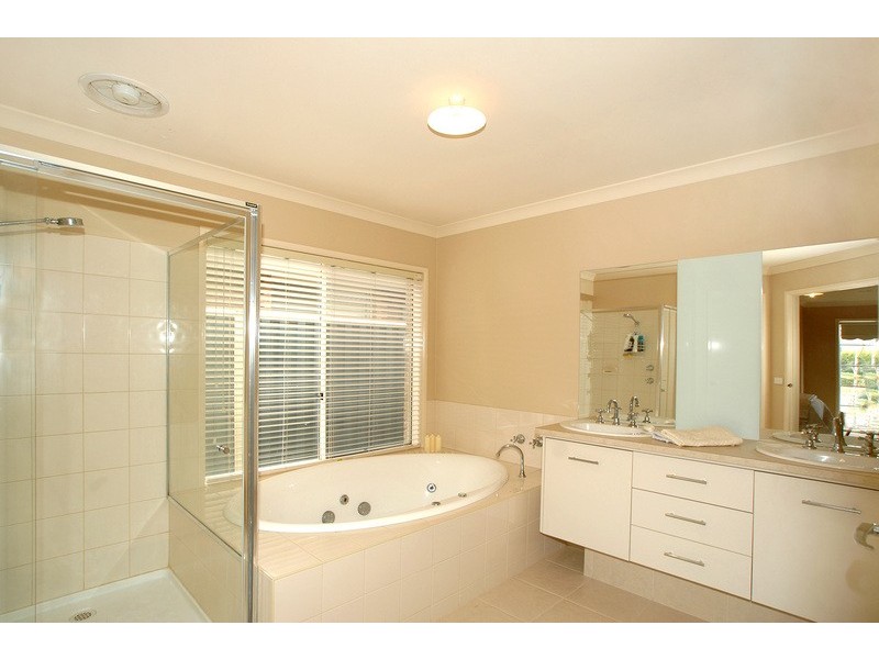 26 Stretton Place, Wyndham Vale VIC 3024