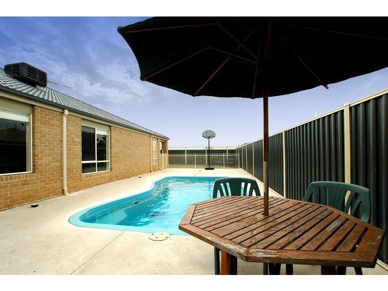 26 Stretton Place, Wyndham Vale VIC 3024