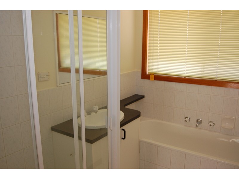 57 Grevillea Crescent, Hoppers Crossing VIC 3029