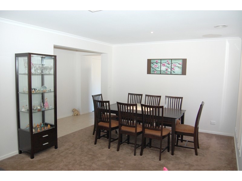 2 Bold Mews, Wyndham Vale VIC 3024