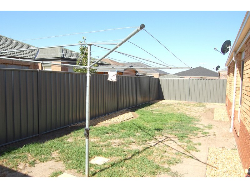 2 Bold Mews, Wyndham Vale VIC 3024