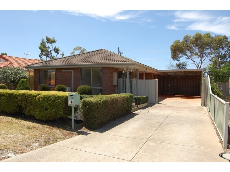 12 Trent Close, Werribee VIC 3030