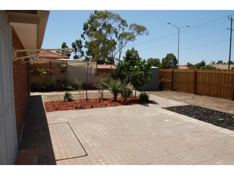 12 Trent Close, Werribee VIC 3030