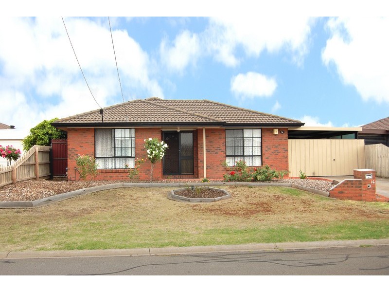 16 Shearwater Court, Hoppers Crossing VIC 3029