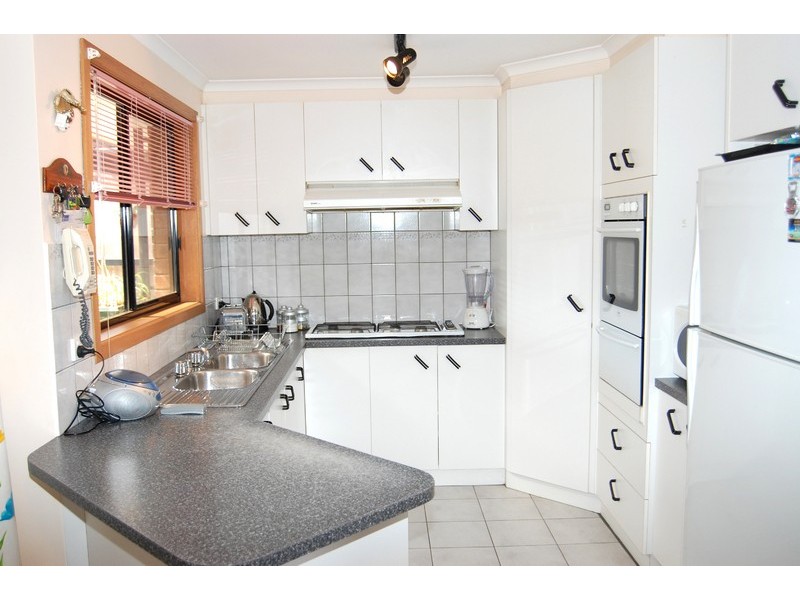 16 Shearwater Court, Hoppers Crossing VIC 3029