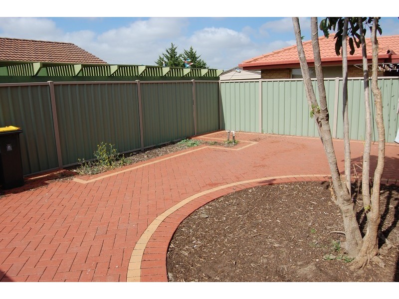 32a Silvereye Crescent, Werribee VIC 3030