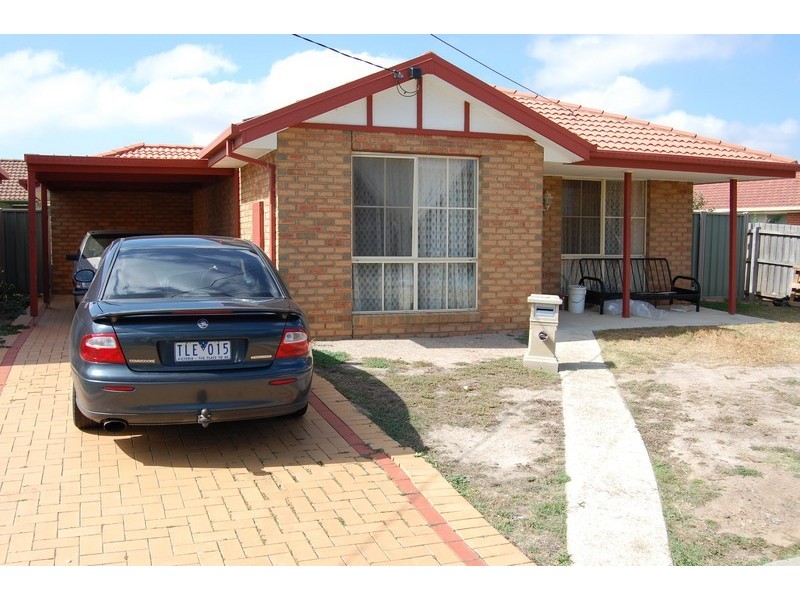 32b Silvereye Crescent, Werribee VIC 3030