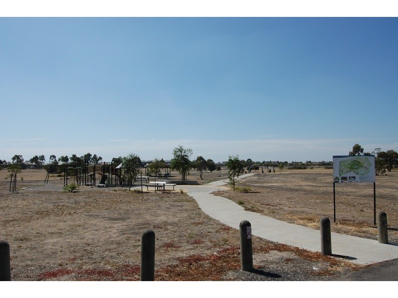 32b Silvereye Crescent, Werribee VIC 3030