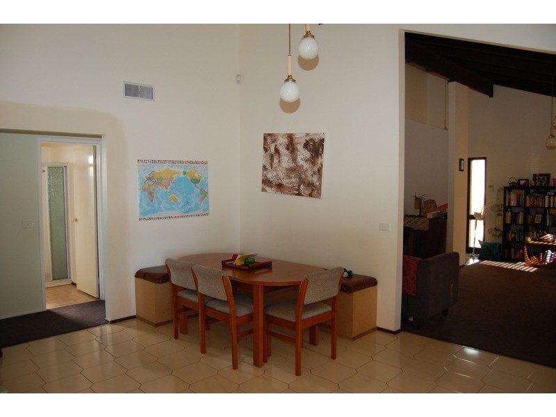 25 Angela Drive, Hoppers Crossing VIC 3029