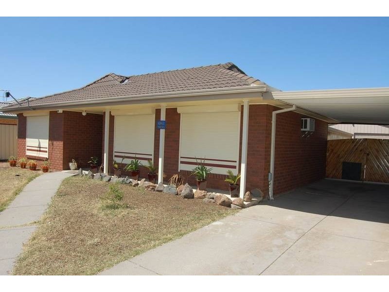 6 Greenshank Court, Werribee VIC 3030