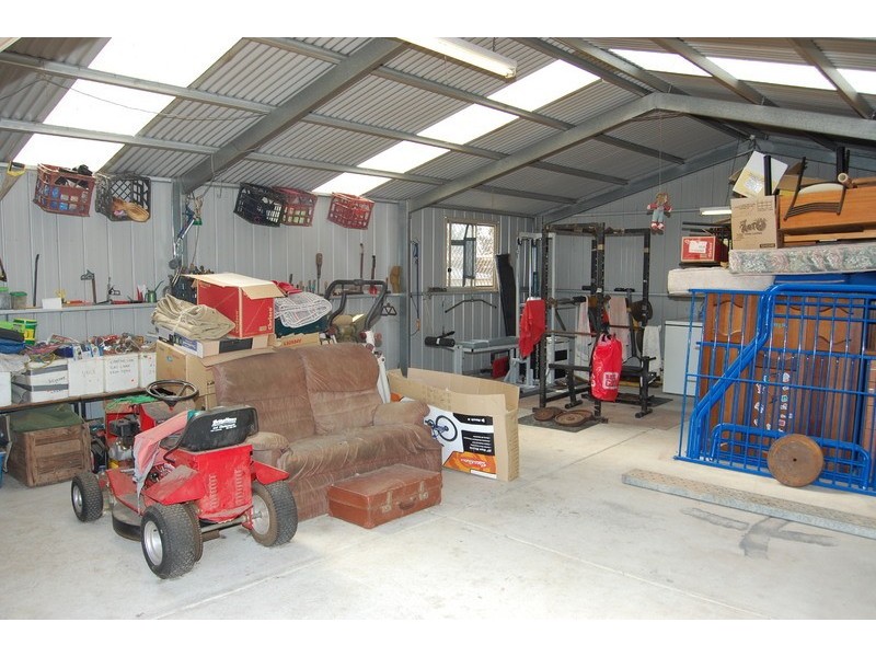 6 Greenshank Court, Werribee VIC 3030